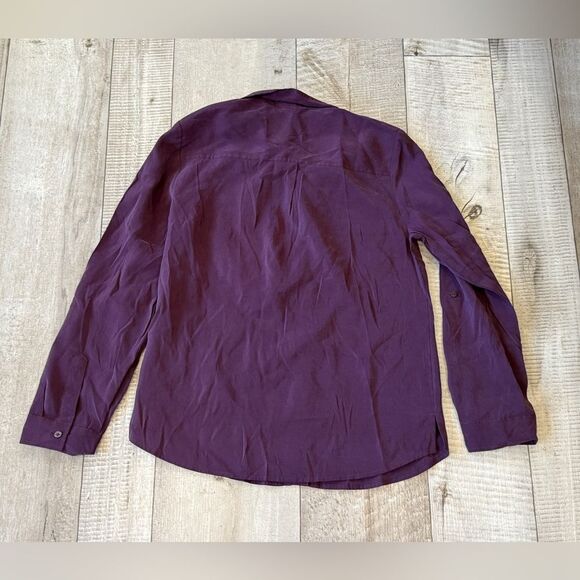 NWT Chicos Silky Chic Sophia Long Sleeve Button Down Top - Picture 3 of 3